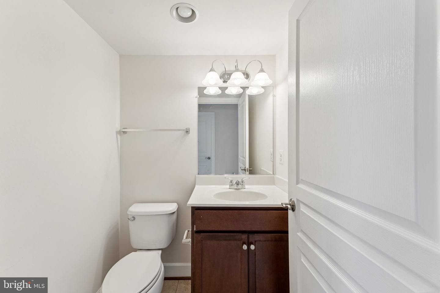 6236 Summit Point Court photo 4