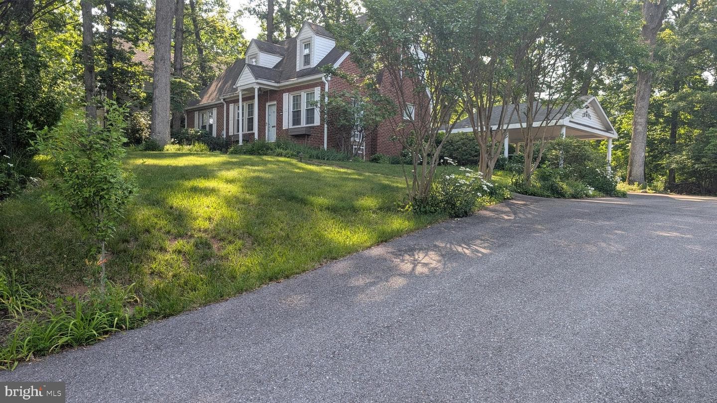 1903 Kirby Road photo 2