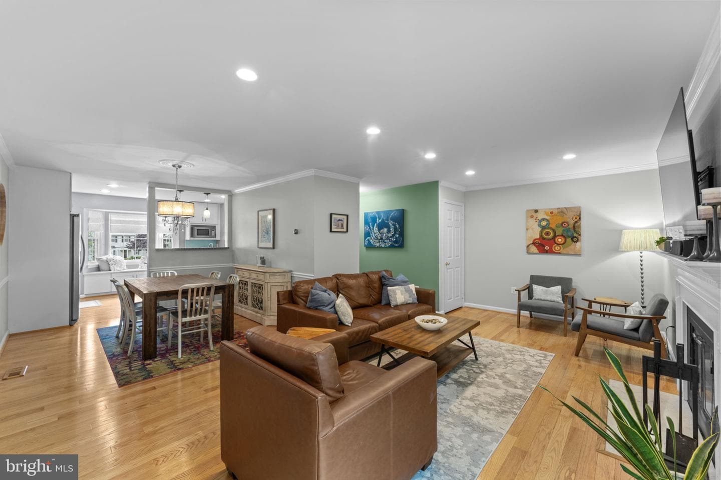 10034 Park Woods Lane photo 3