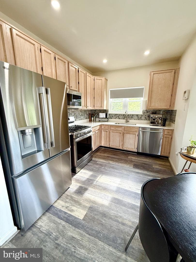 6541 Grange Lane #401 photo 18
