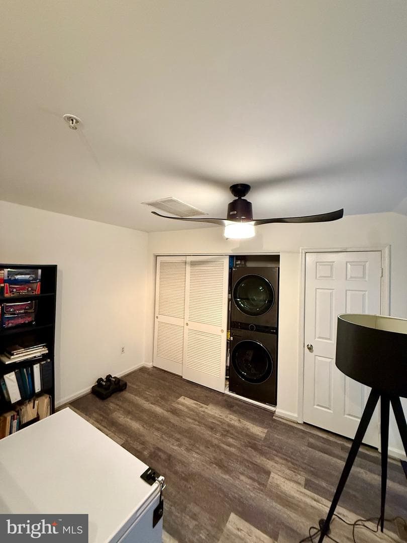6541 Grange Lane #401 photo 33