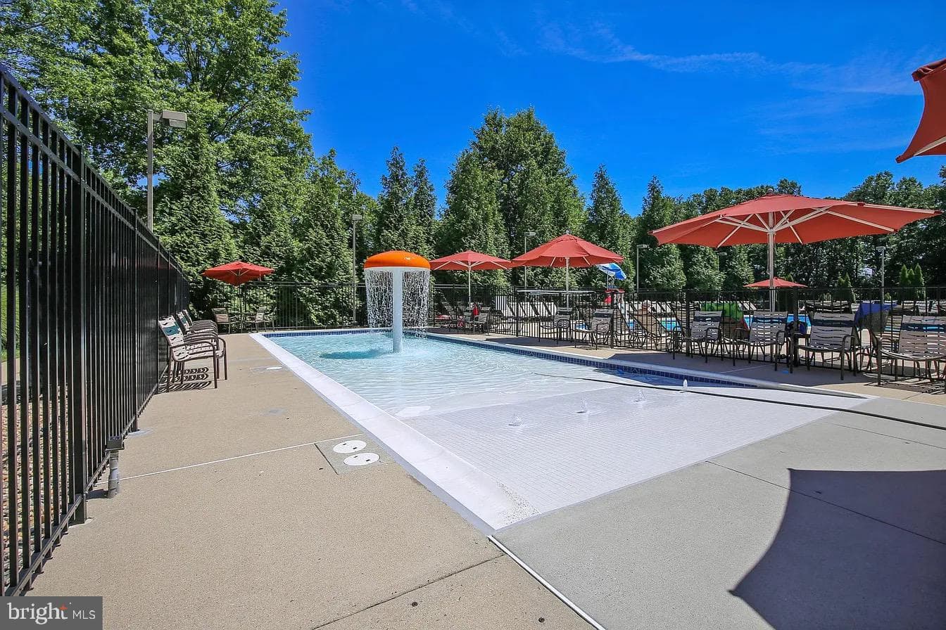 6541 Grange Lane #401 photo 38
