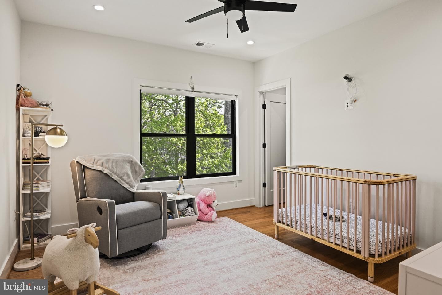 1206 Cottage Street SW photo 43