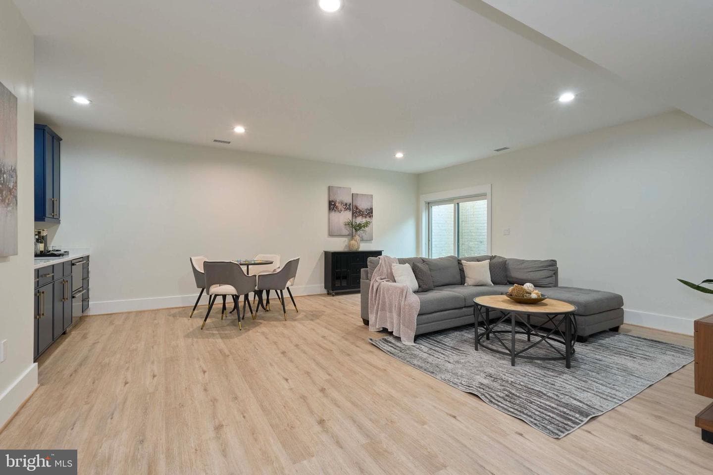 517 Walker Street SW photo 41
