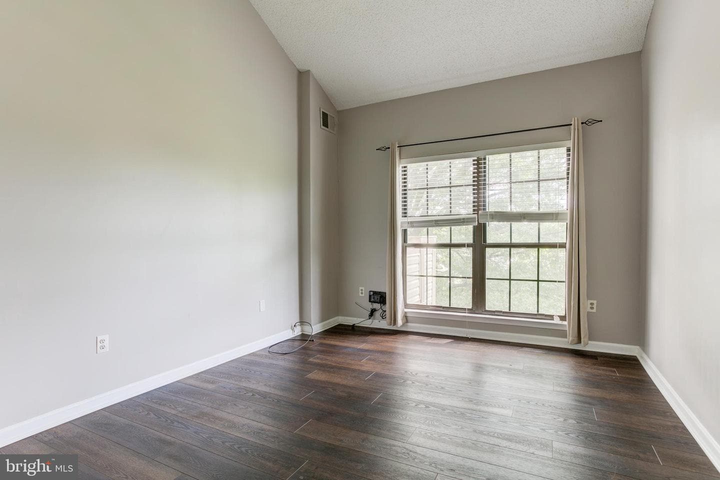 6904 Mary Caroline Circle #l photo 19