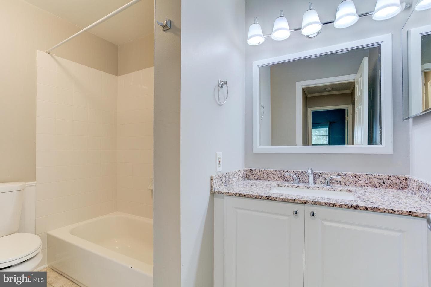 6904 Mary Caroline Circle #l photo 22