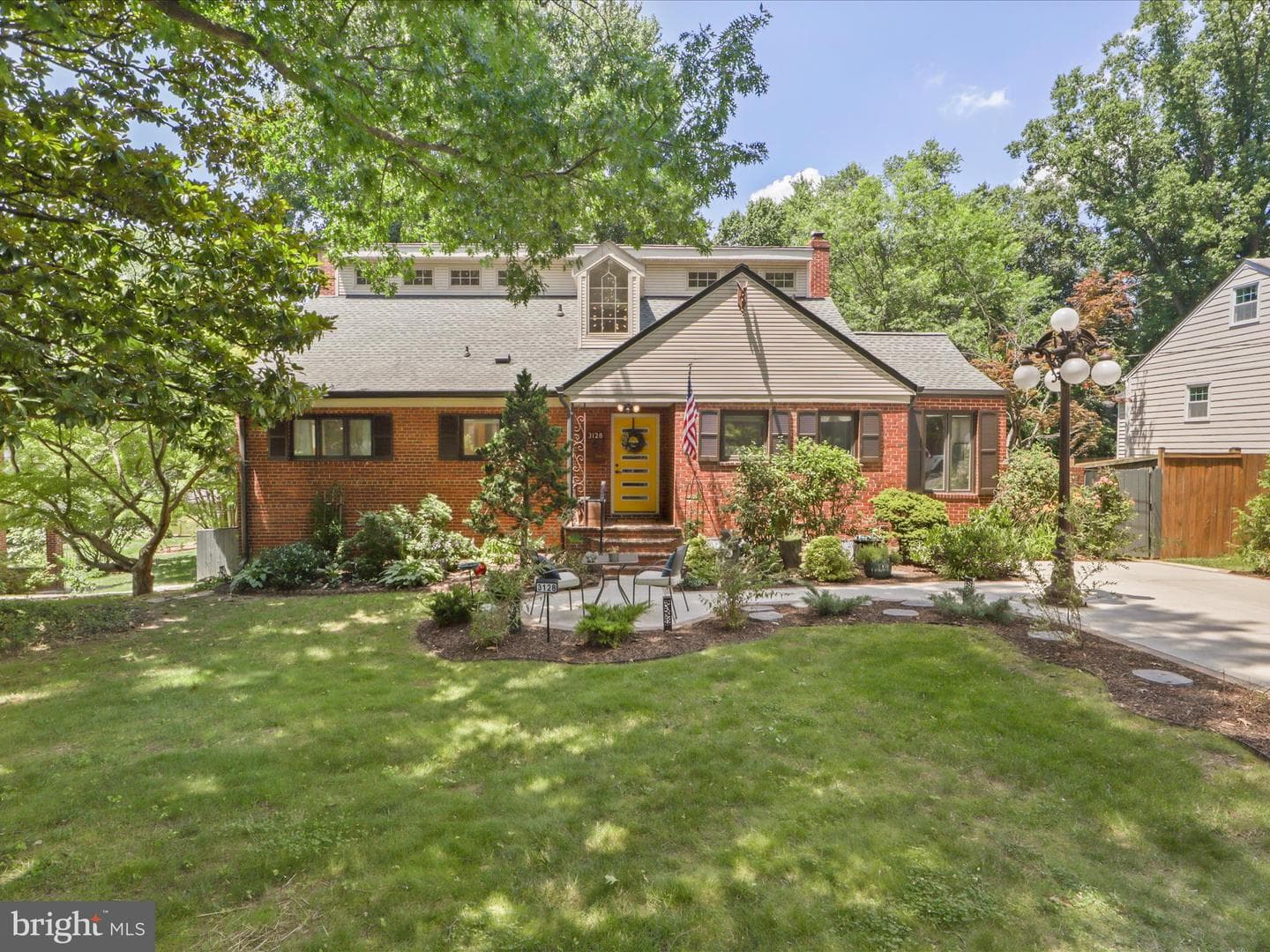 3128 Creswell Drive photo 1