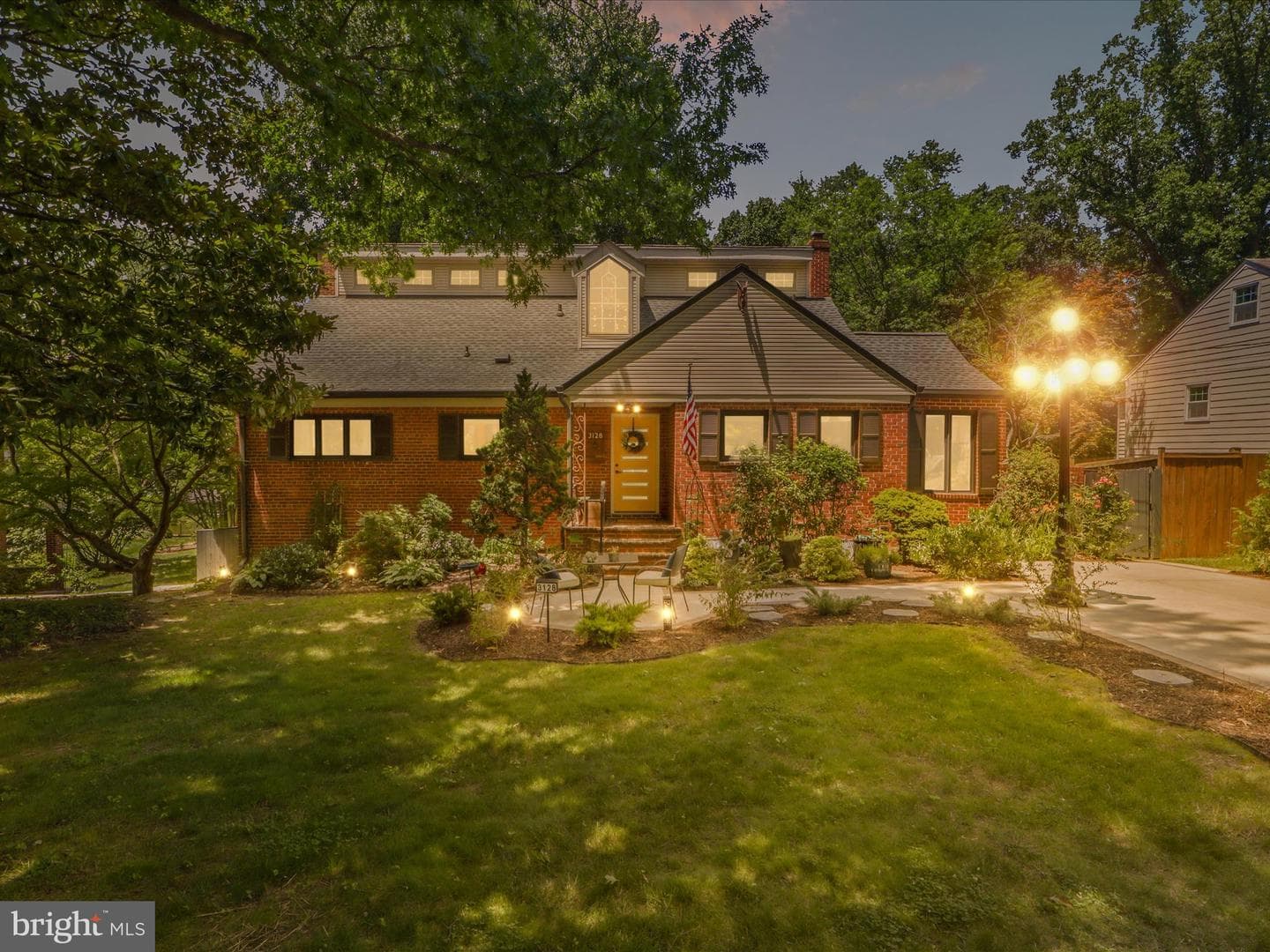 3128 Creswell Drive photo 2
