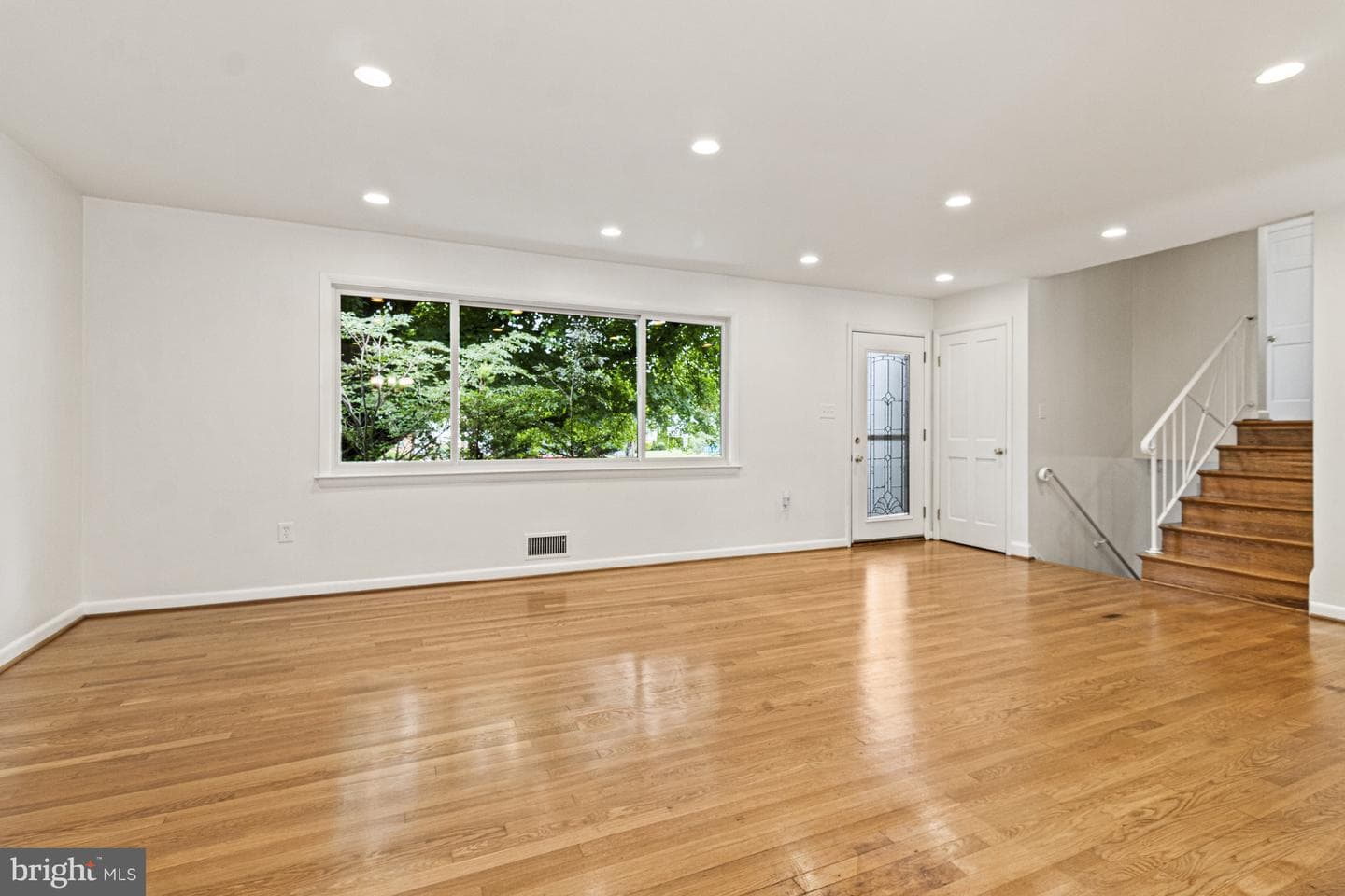 7119 Sea Cliff Road photo 6