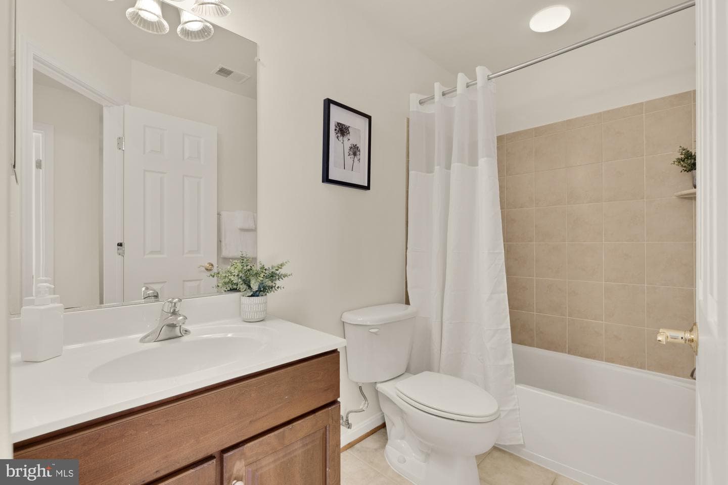 7557 Grey Goose Way photo 16