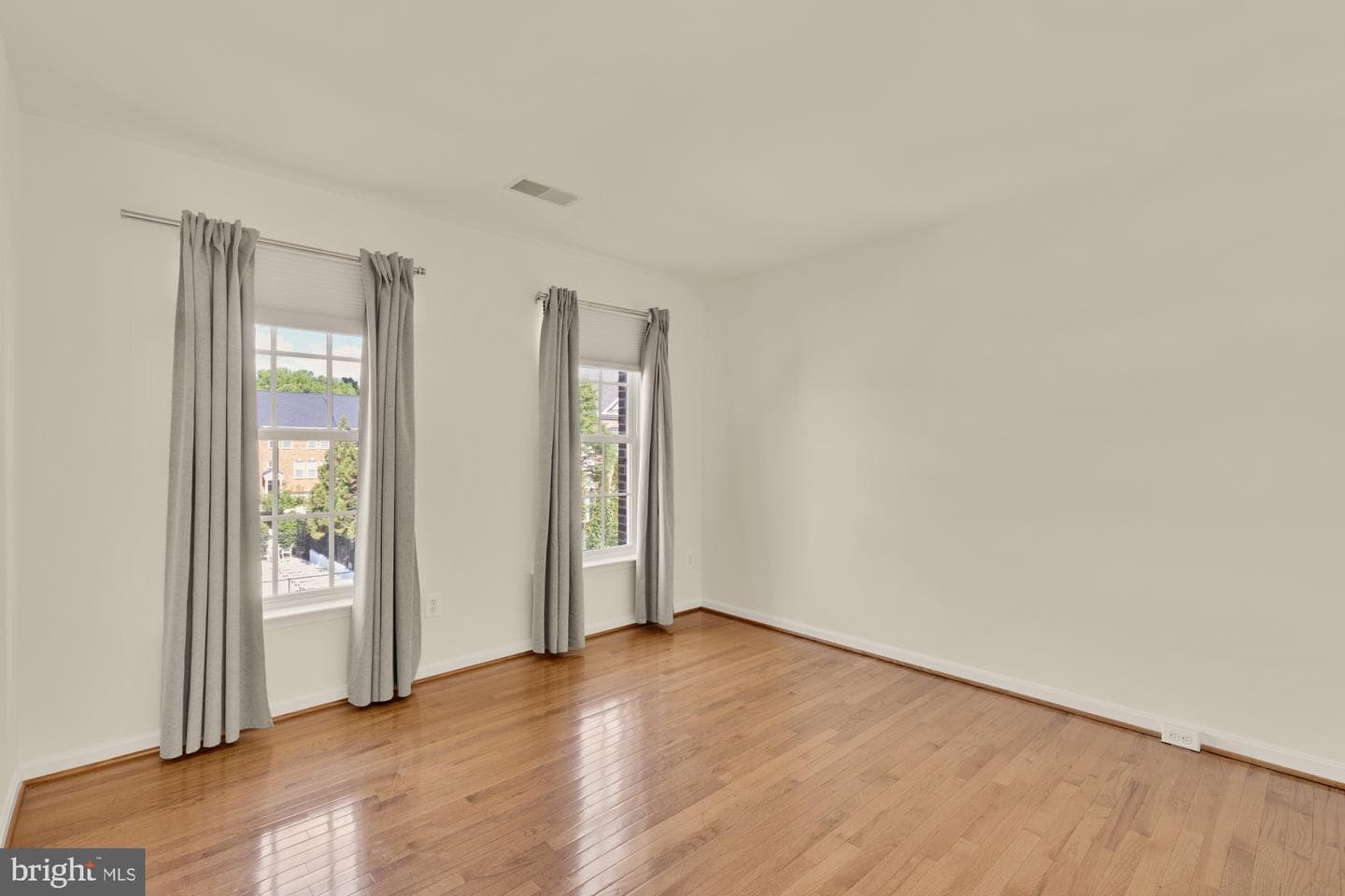 7557 Grey Goose Way photo 17