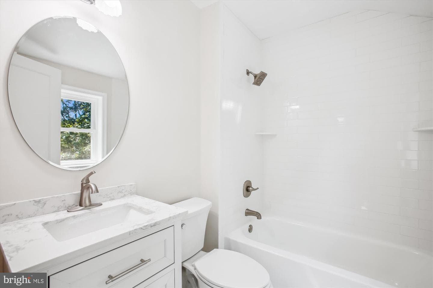 5909 Frederick Street photo 34