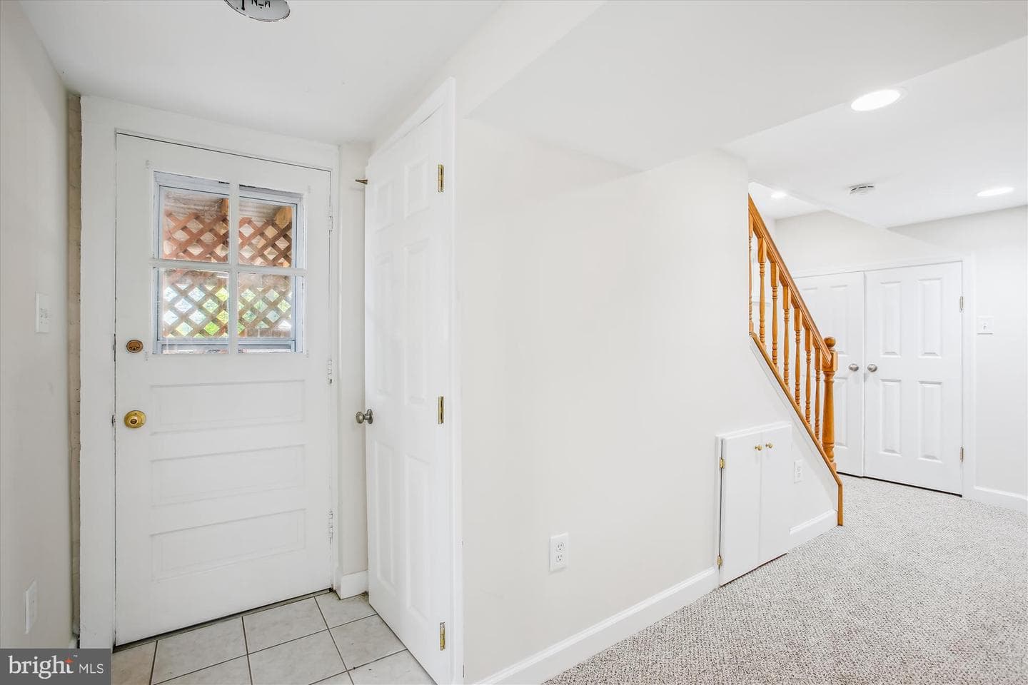 5909 Frederick Street photo 35