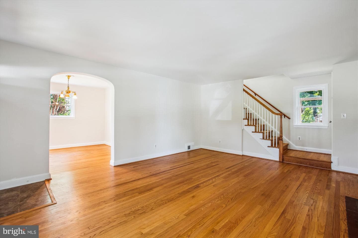 5909 Frederick Street photo 4