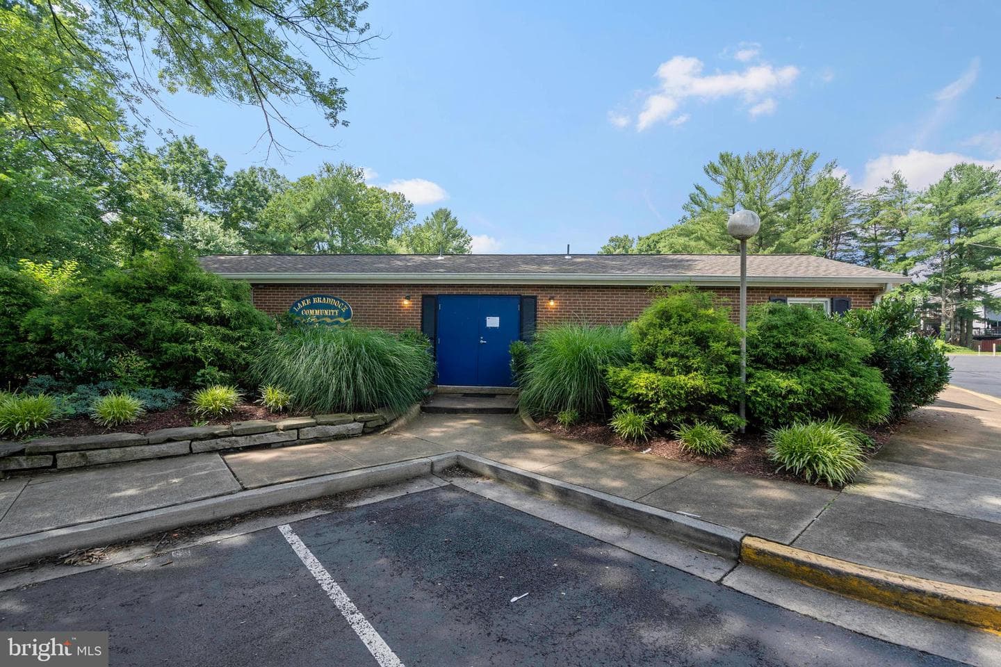 5217 Olley Lane photo 38