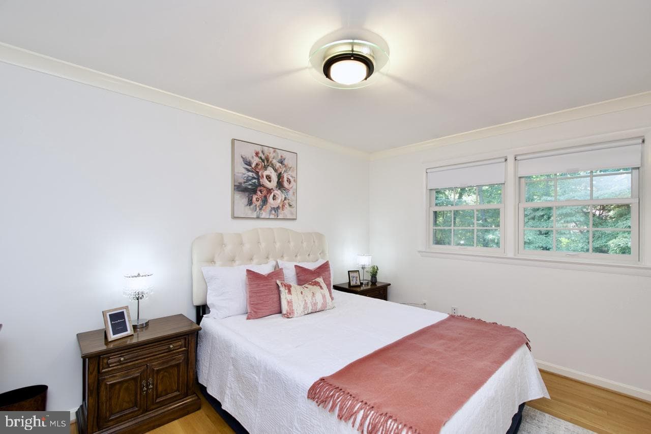 6613 Kerns Road photo 24