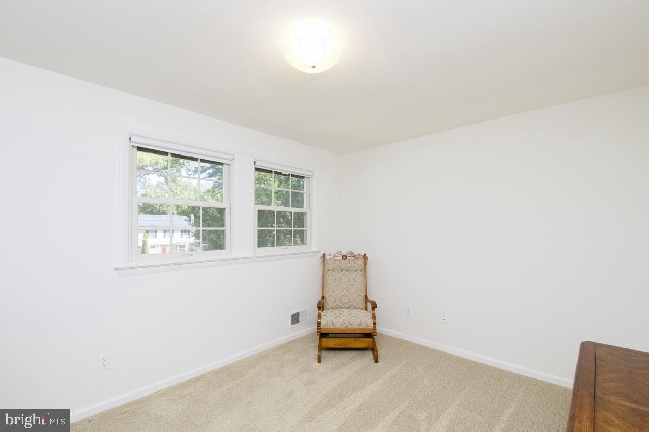 6613 Kerns Road photo 26