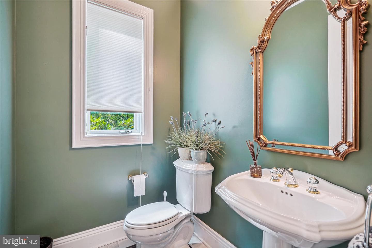 8902 Chequers Way photo 31