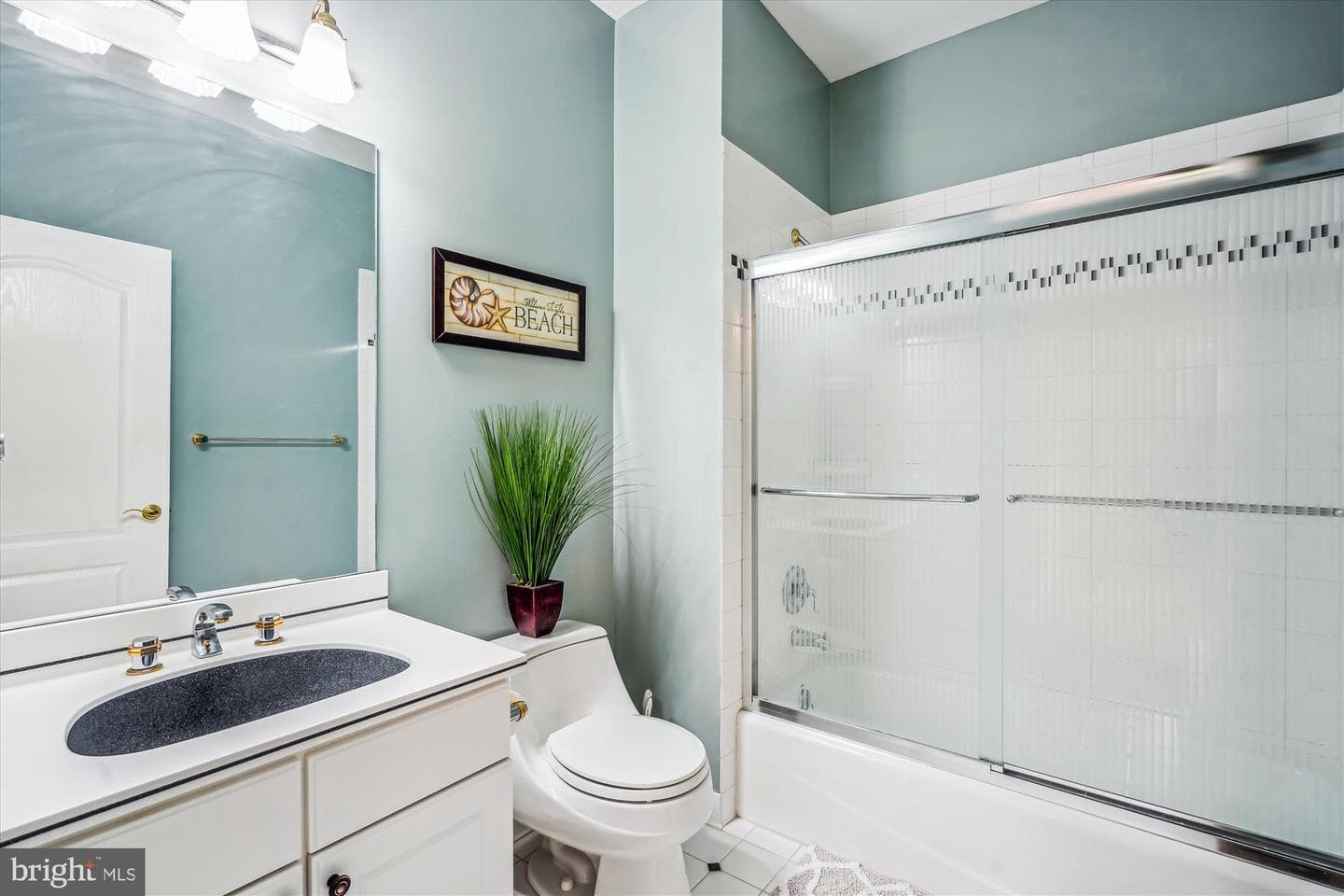 8902 Chequers Way photo 36