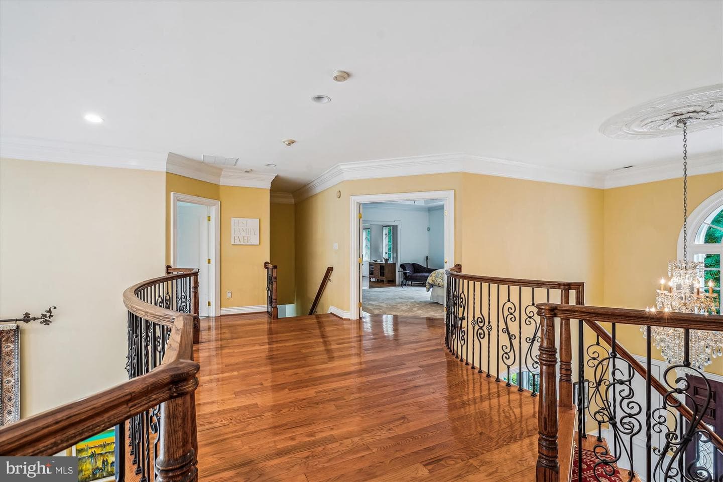 8902 Chequers Way photo 40