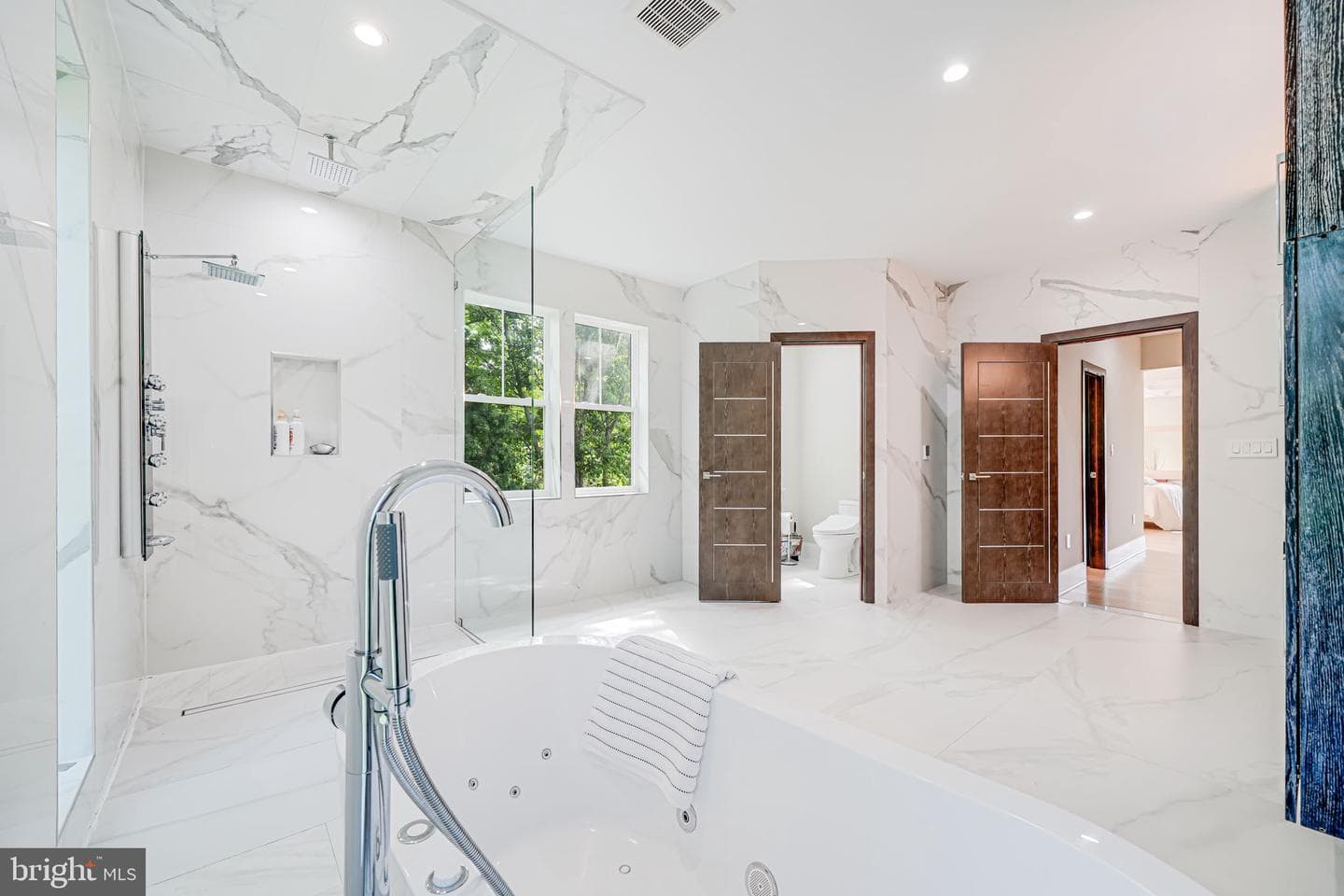 9908 Blake Lane photo 35