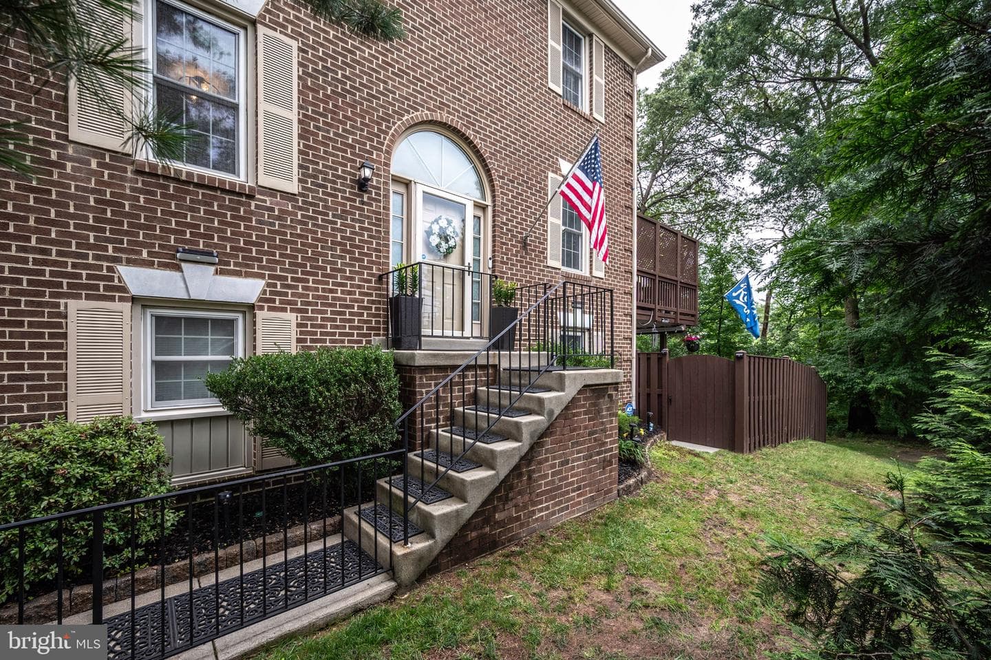 5942 Norham Drive photo 2