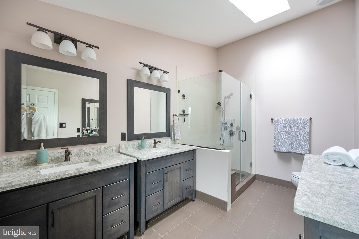 5942 Norham Drive photo 33