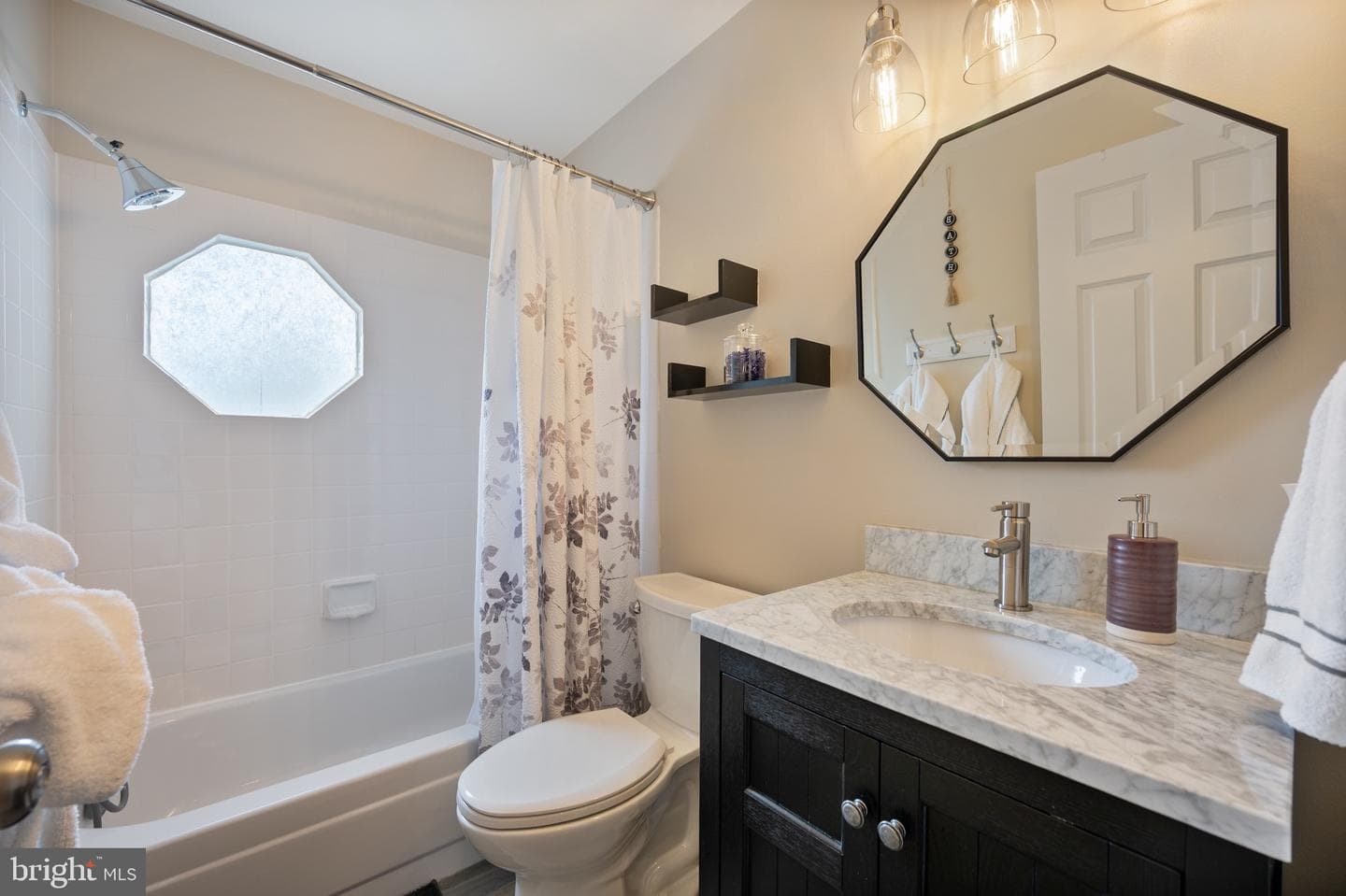 5942 Norham Drive photo 36