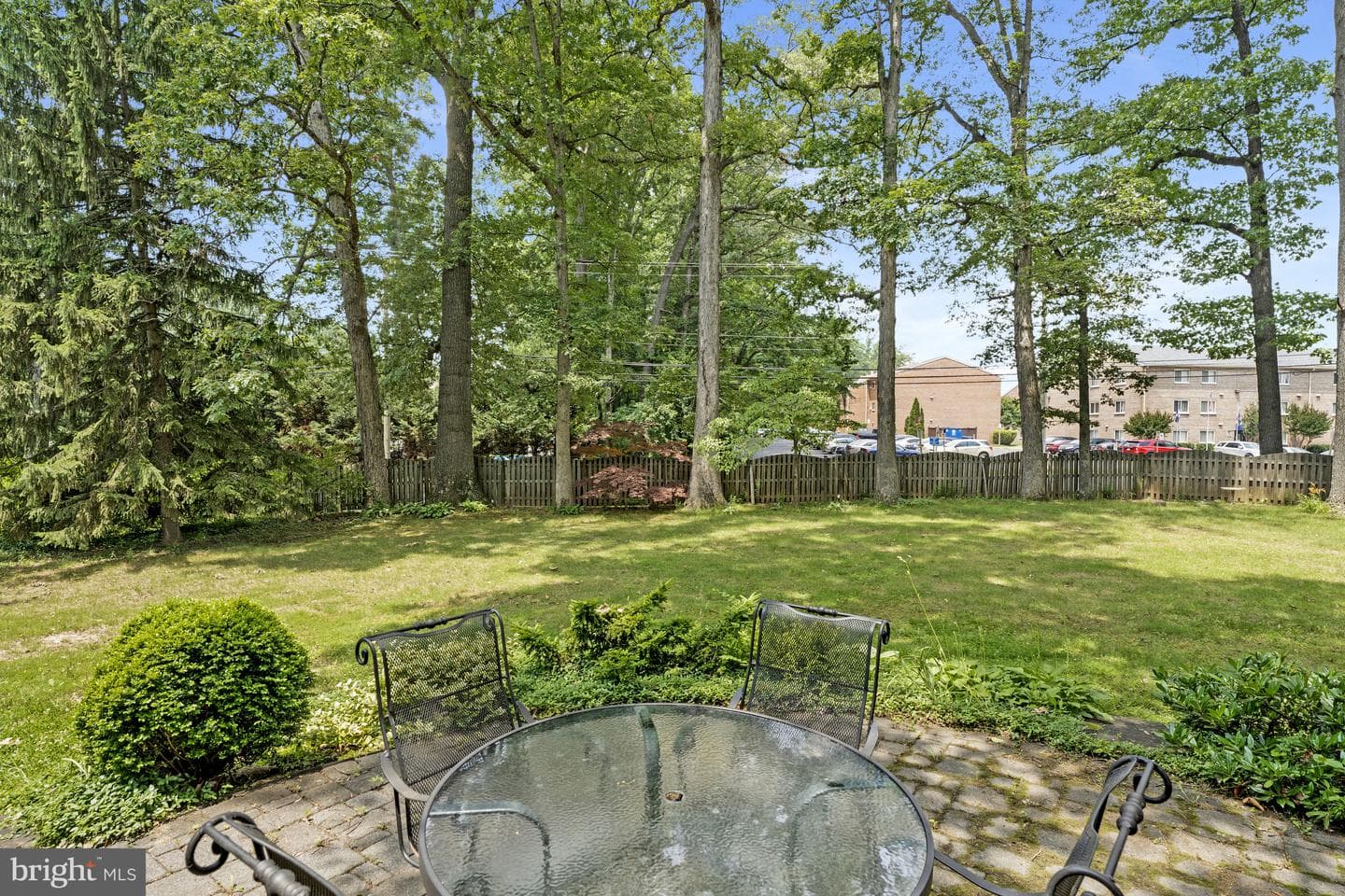 8615 Acorn Circle photo 2