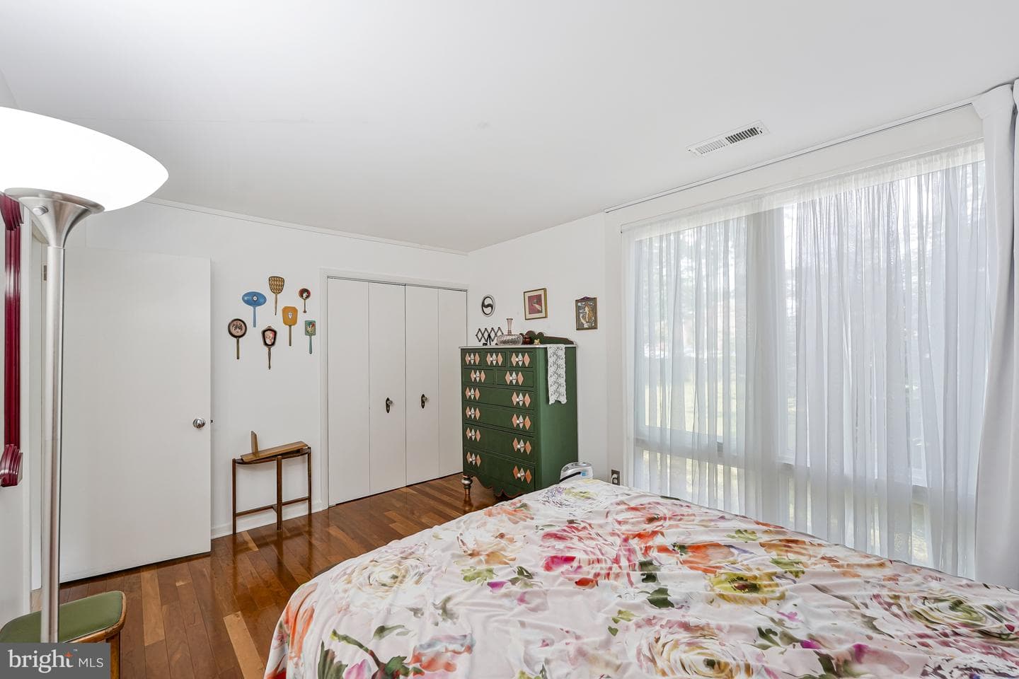 8615 Acorn Circle photo 25