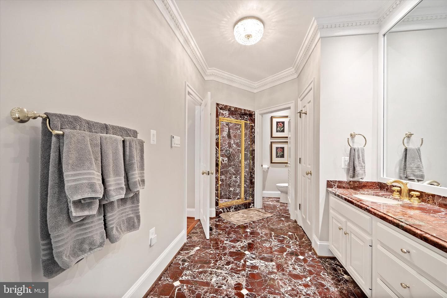 2011 Mayfair McLean Court photo 23
