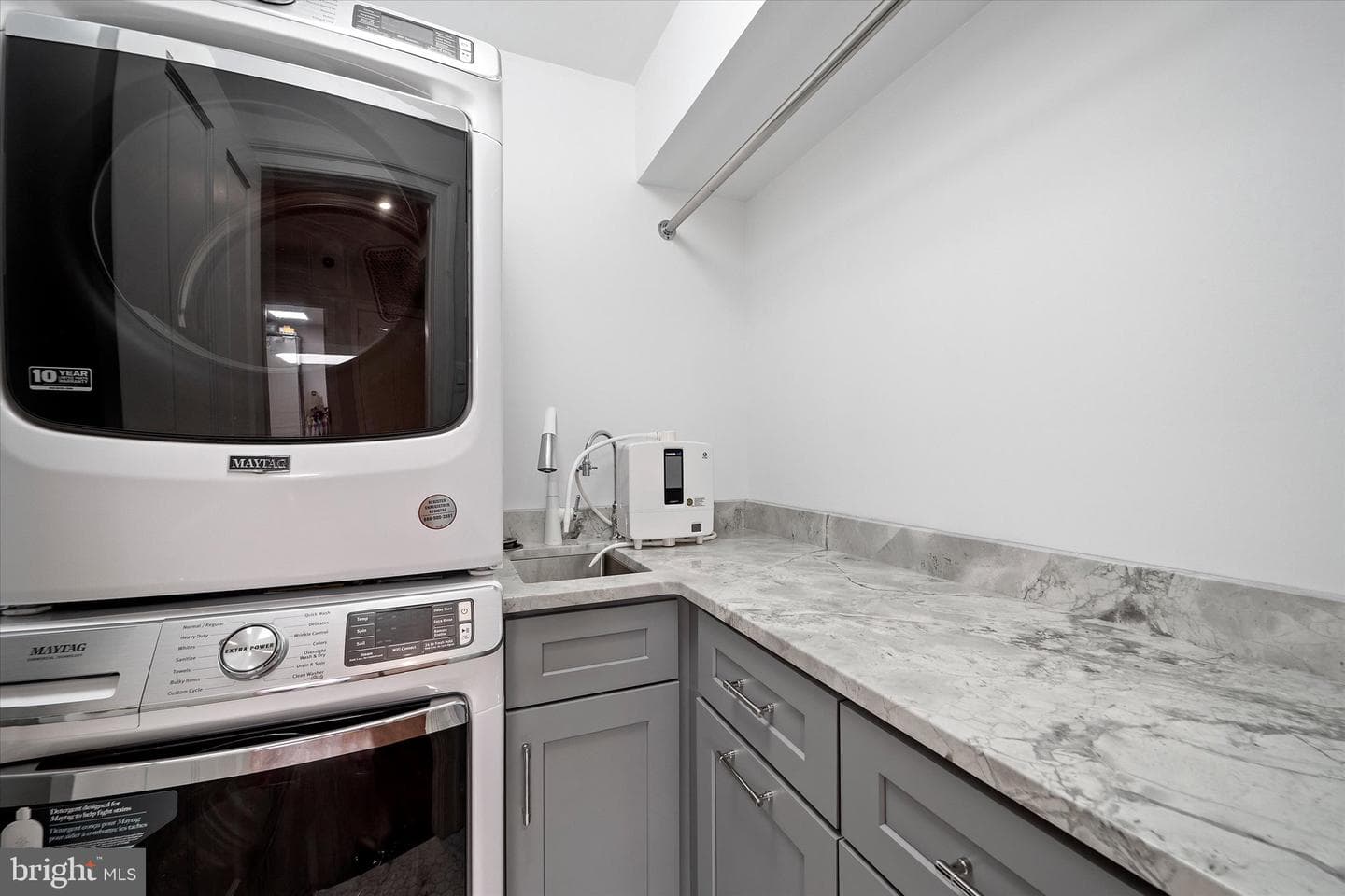 2011 Mayfair McLean Court photo 42