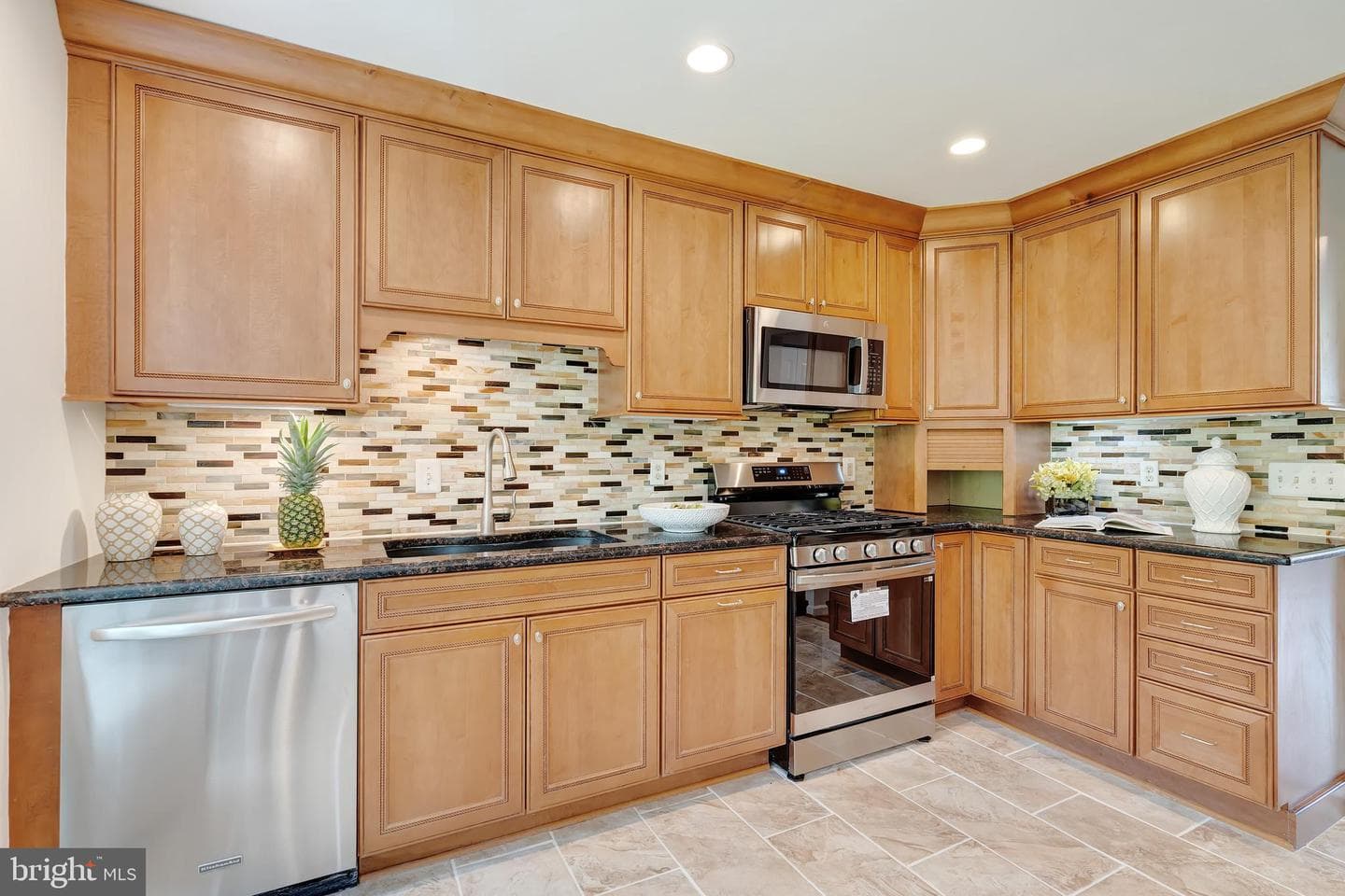 7829 Butterfield Lane photo 17