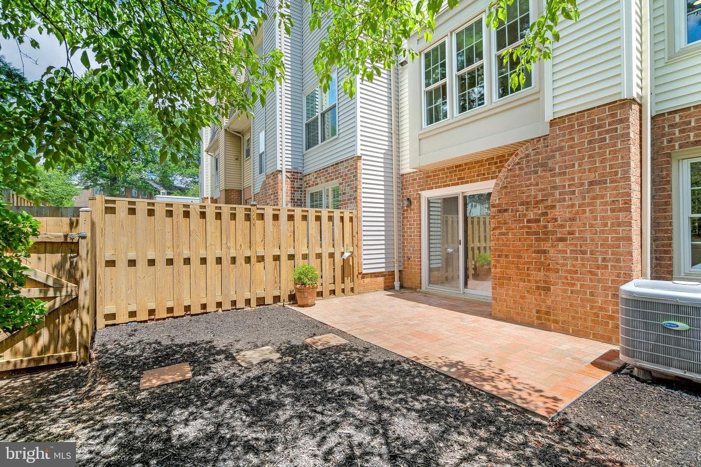 7829 Butterfield Lane photo 42