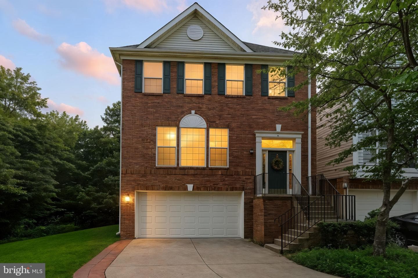 13238 Maple Creek Lane