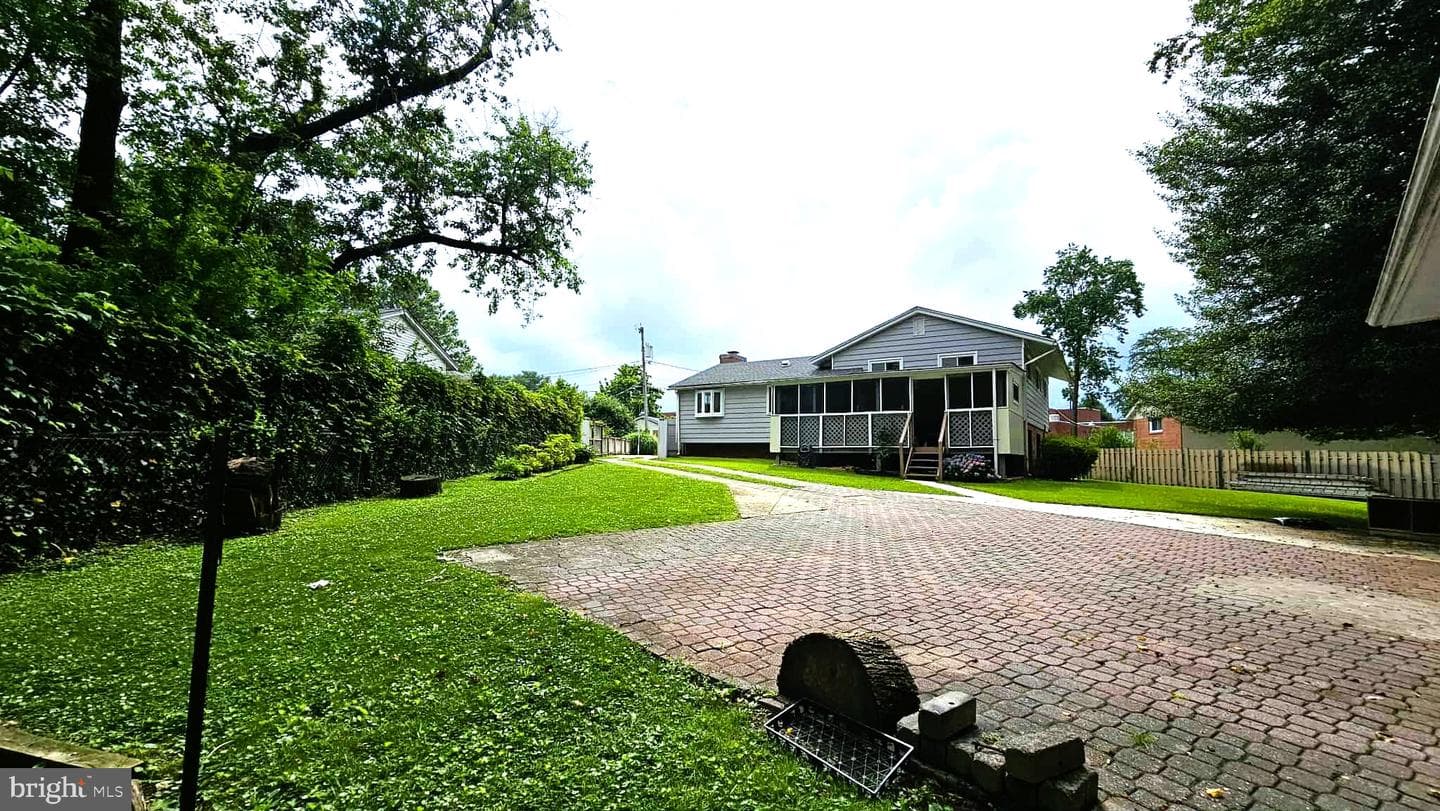 4753 Pomponio Place photo 10