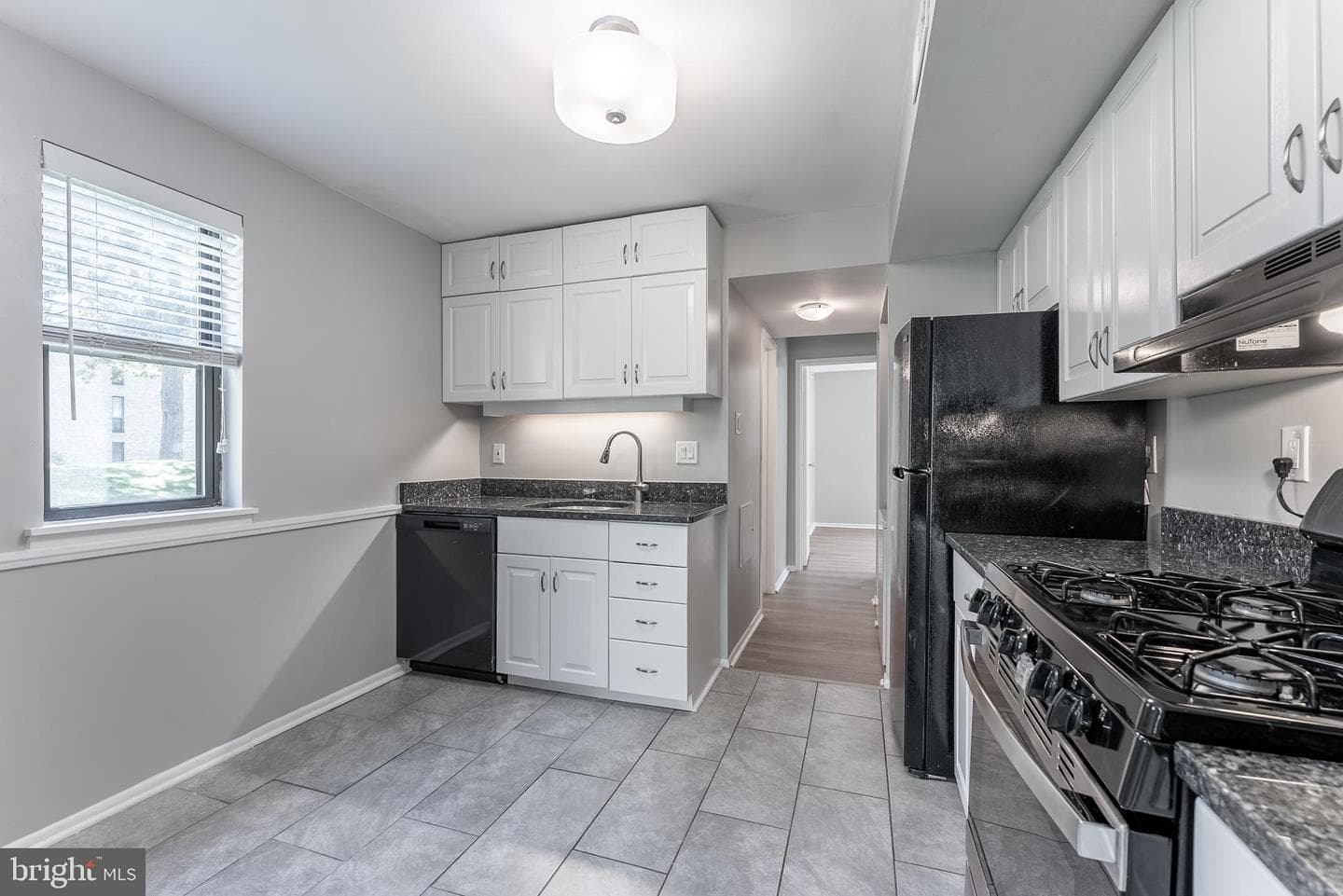 2038 Royal Fern Court #2a photo 16