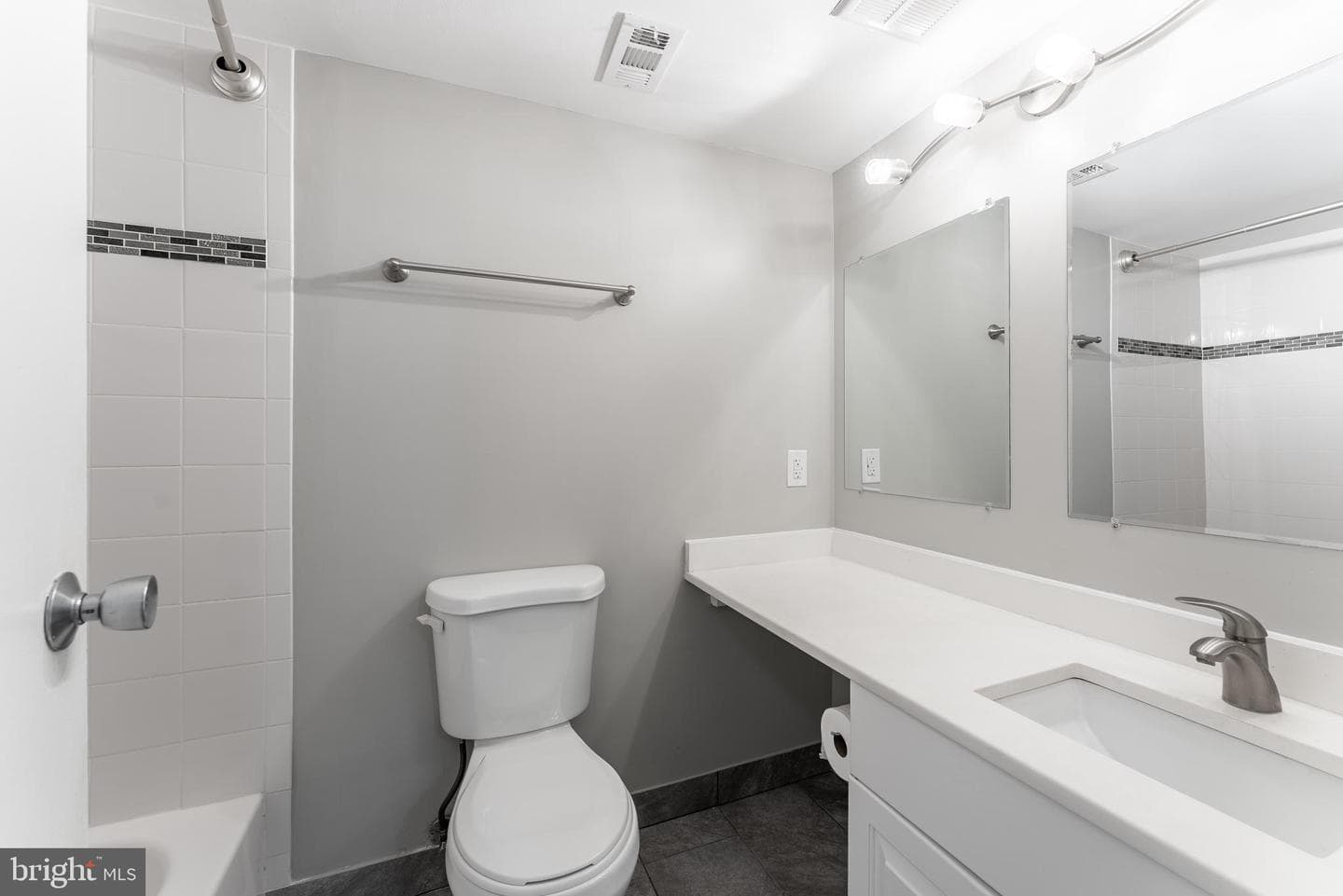 2038 Royal Fern Court #2a photo 29