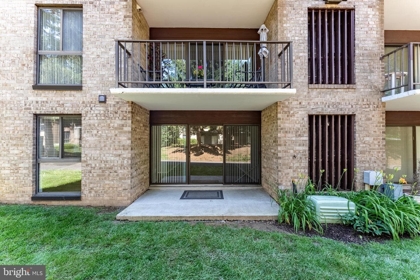2038 Royal Fern Court #2a photo 31