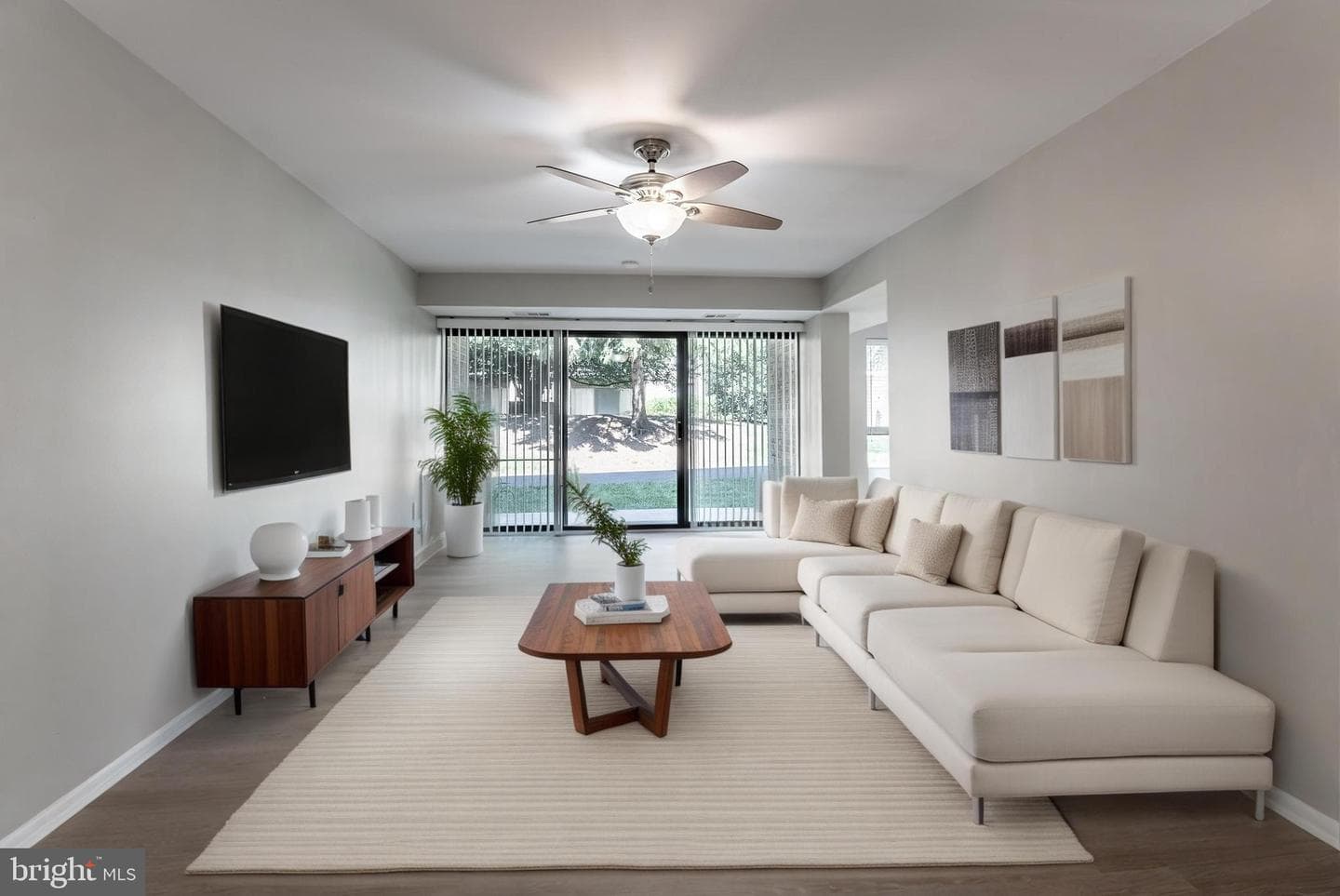 2038 Royal Fern Court #2a photo 4