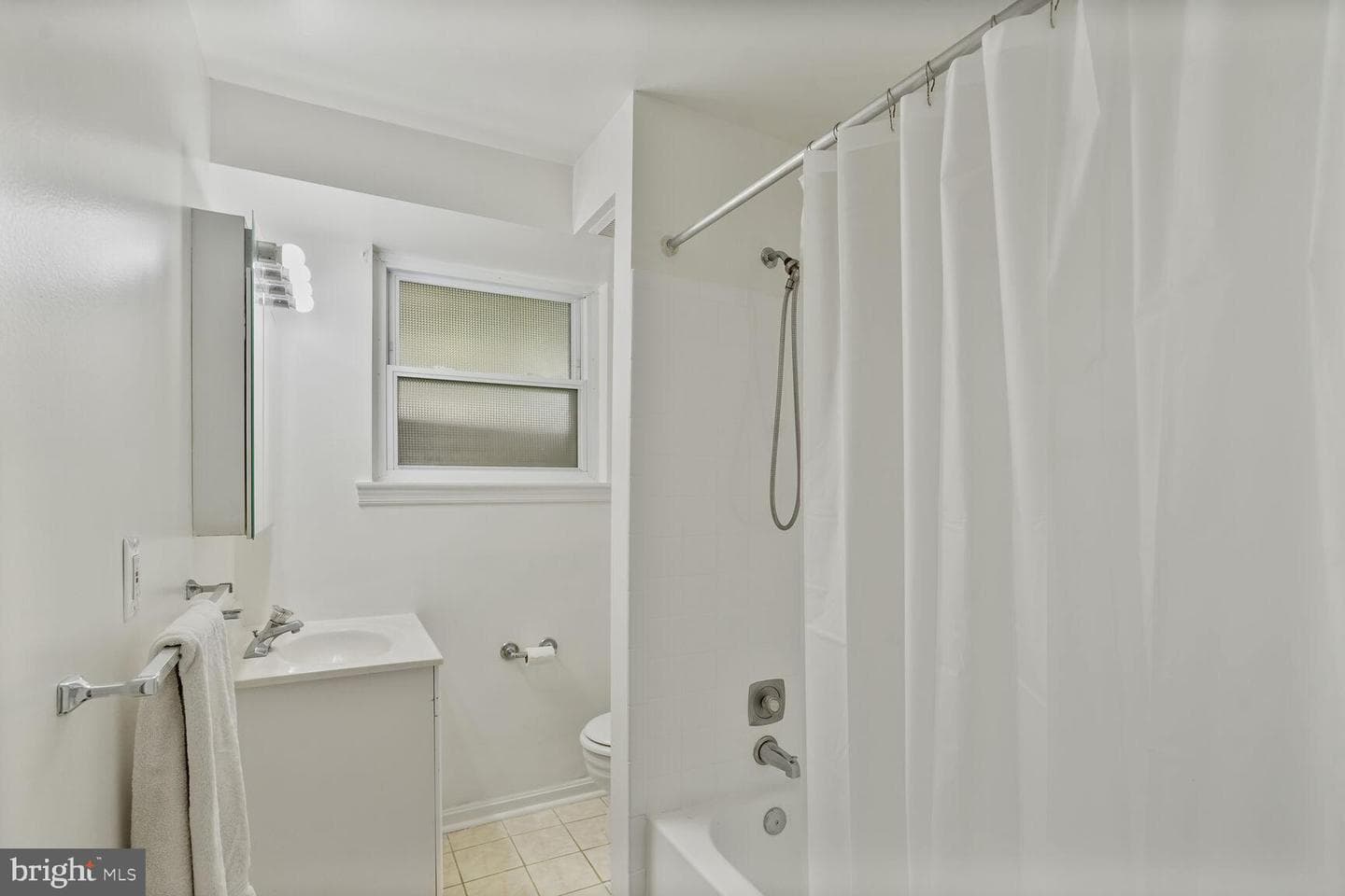 7966 Arden Court photo 33