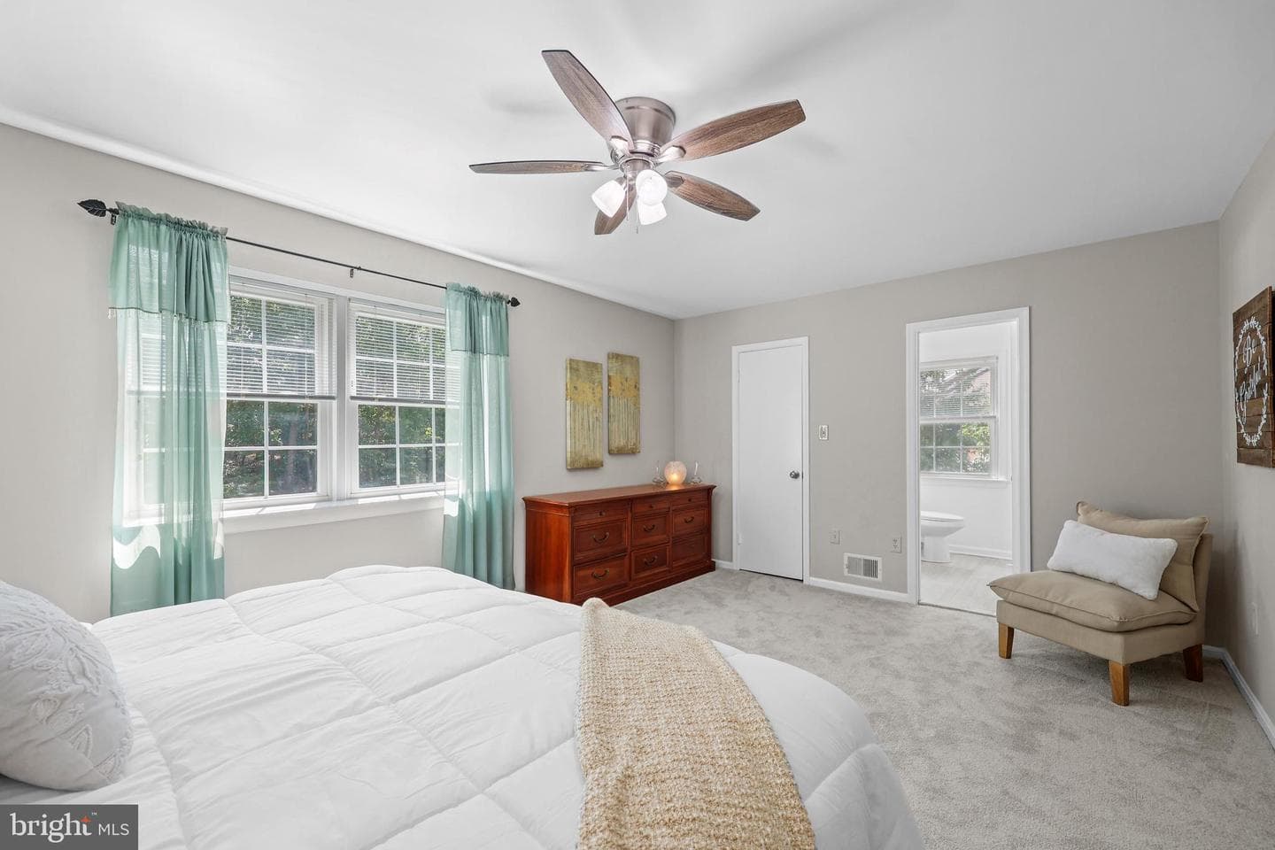 8070 Sleepy View Lane photo 16
