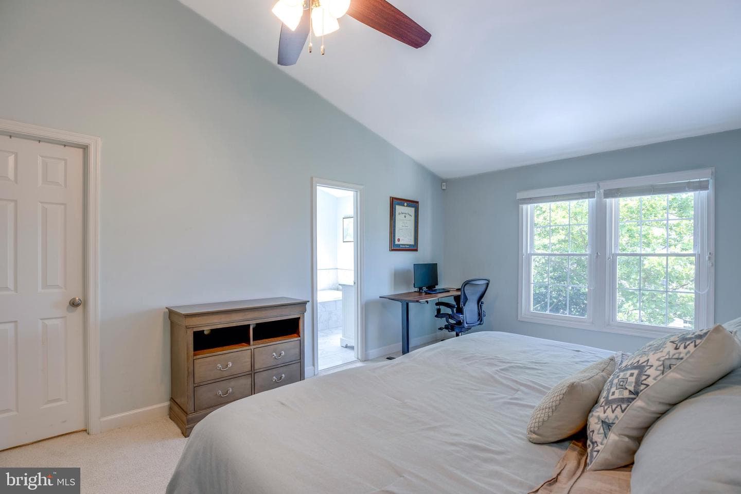 8001 Gina Place photo 23