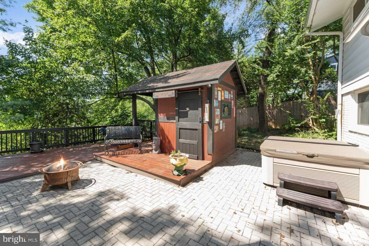 4511 Apple Tree Drive photo 10