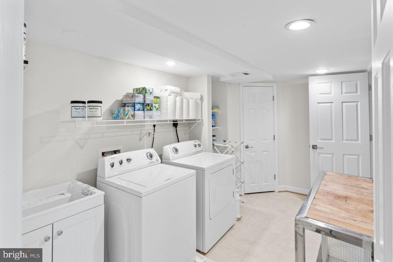 4511 Apple Tree Drive photo 34