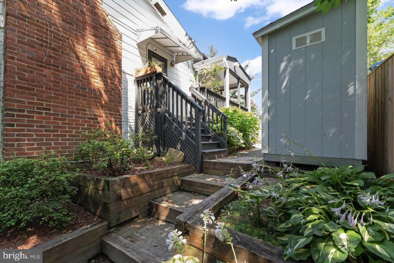 4511 Apple Tree Drive photo 8