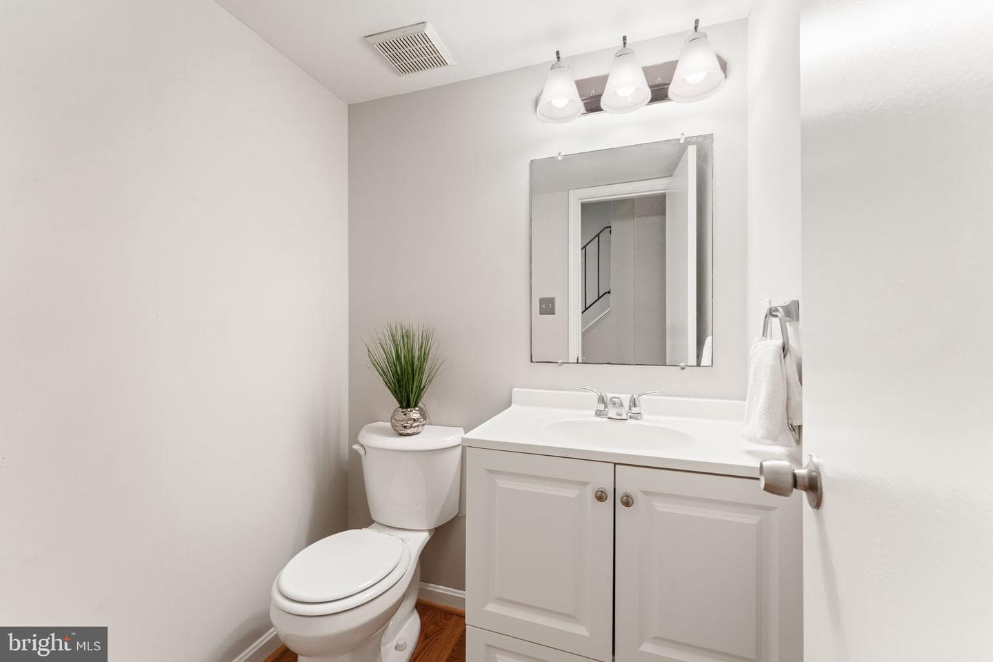 8573 Chester Grove Court photo 32