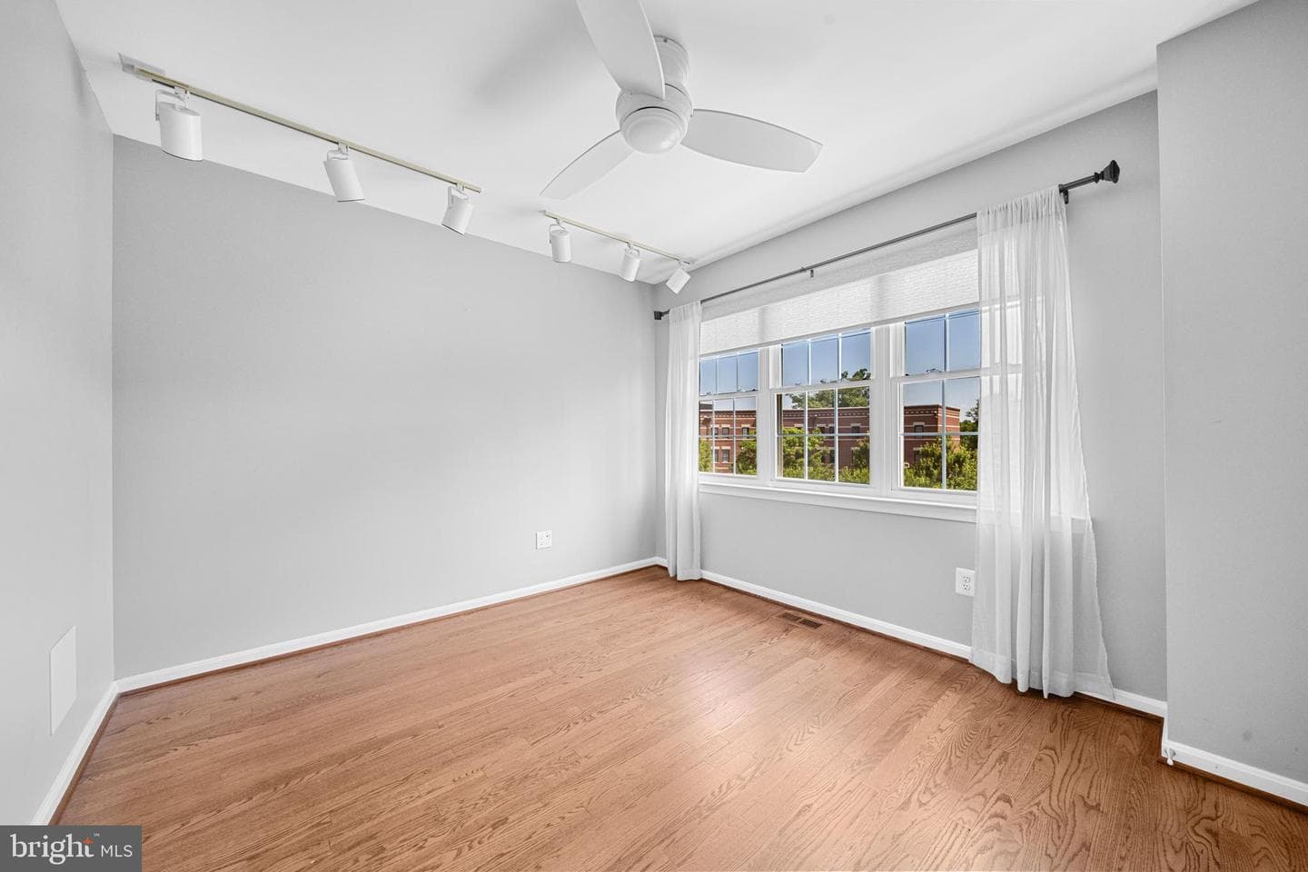 12129 Chancery Station Circle photo 33