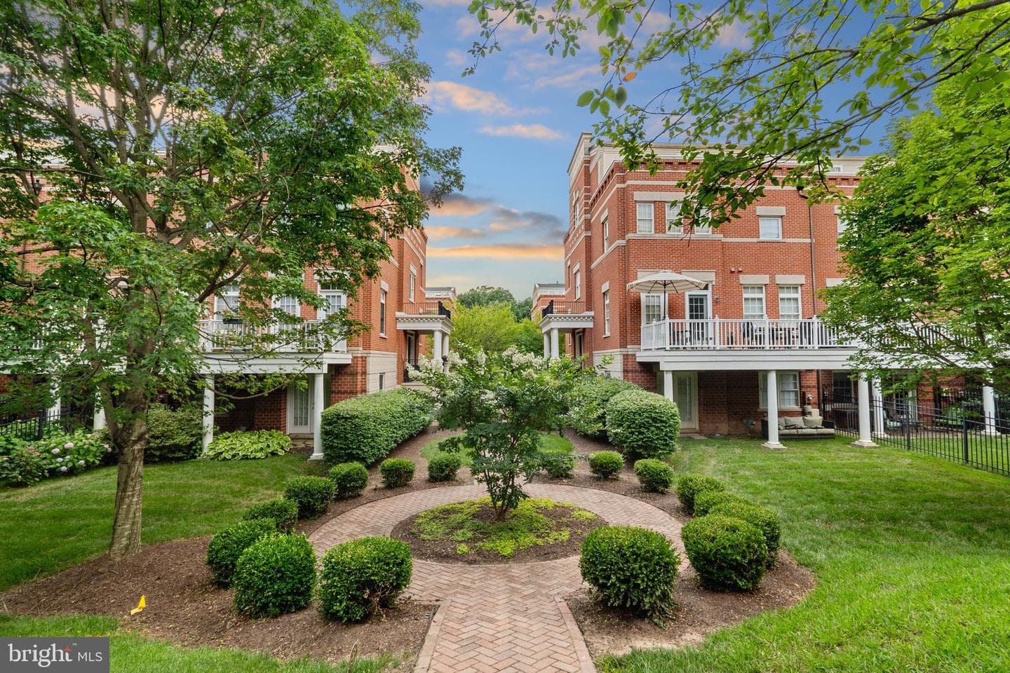 12129 Chancery Station Circle photo 6