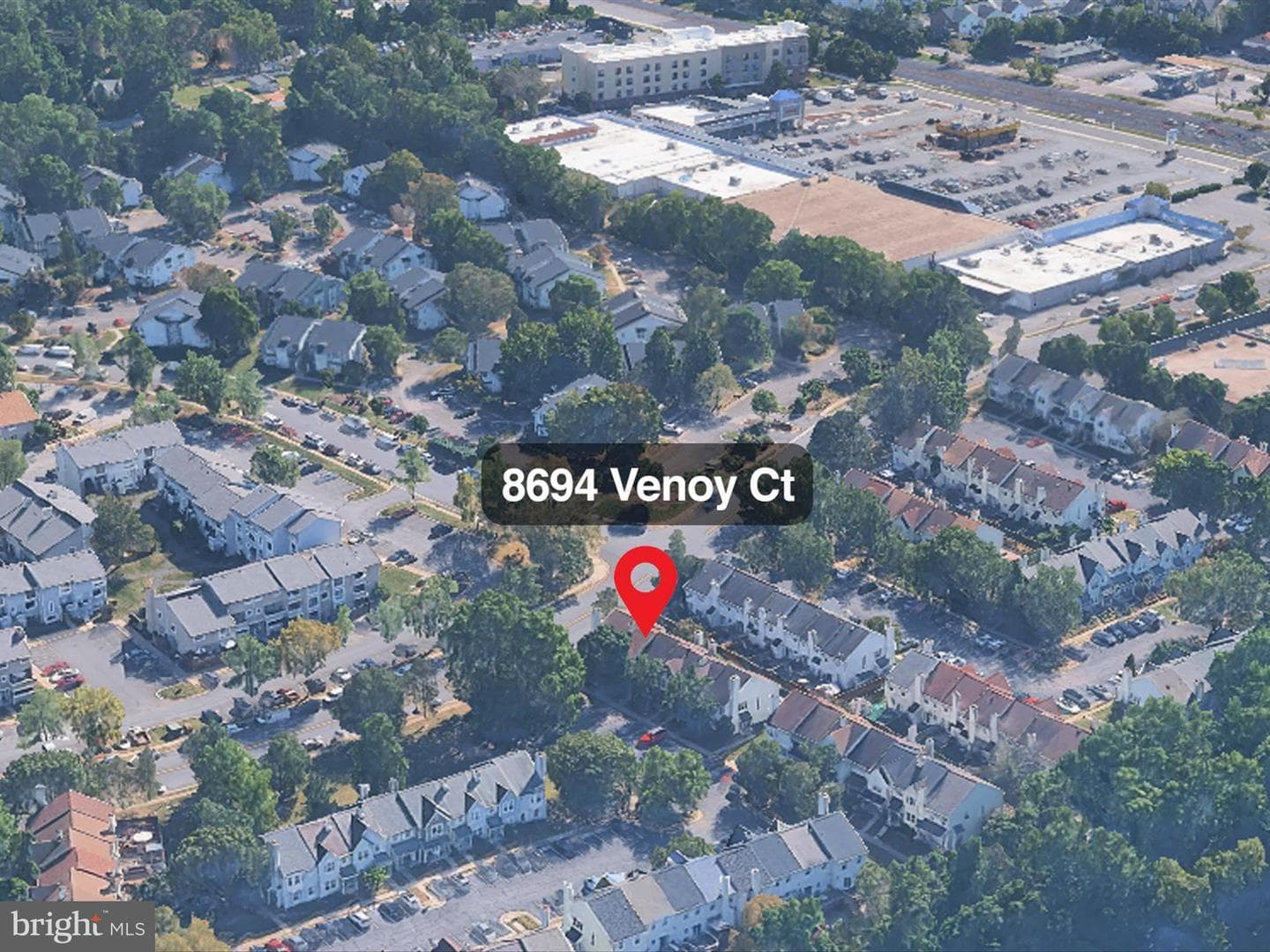 8694 Venoy Court photo 31